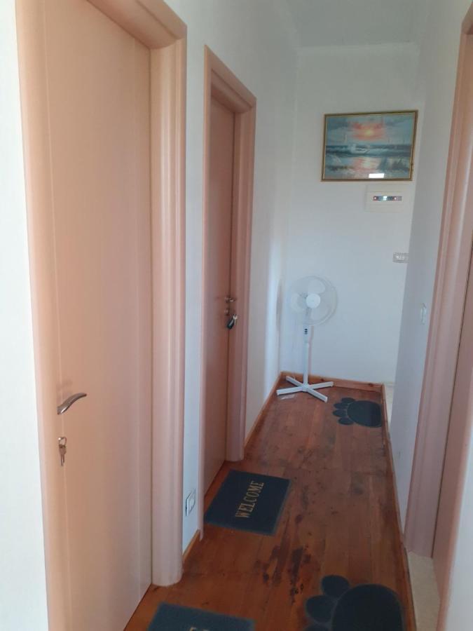 Gezos Apartment ヒマラ エクステリア 写真