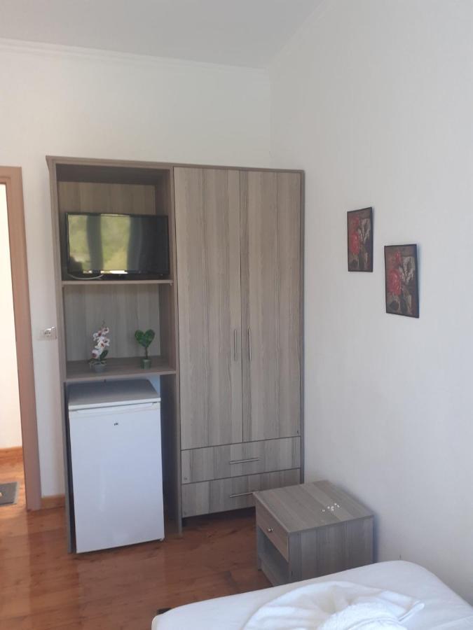 Gezos Apartment ヒマラ エクステリア 写真