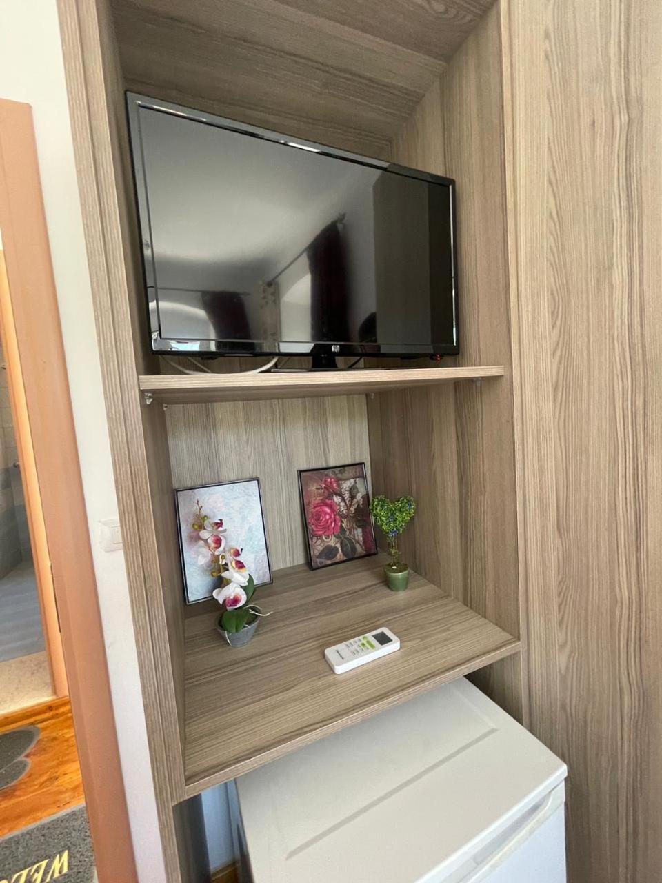 Gezos Apartment ヒマラ エクステリア 写真