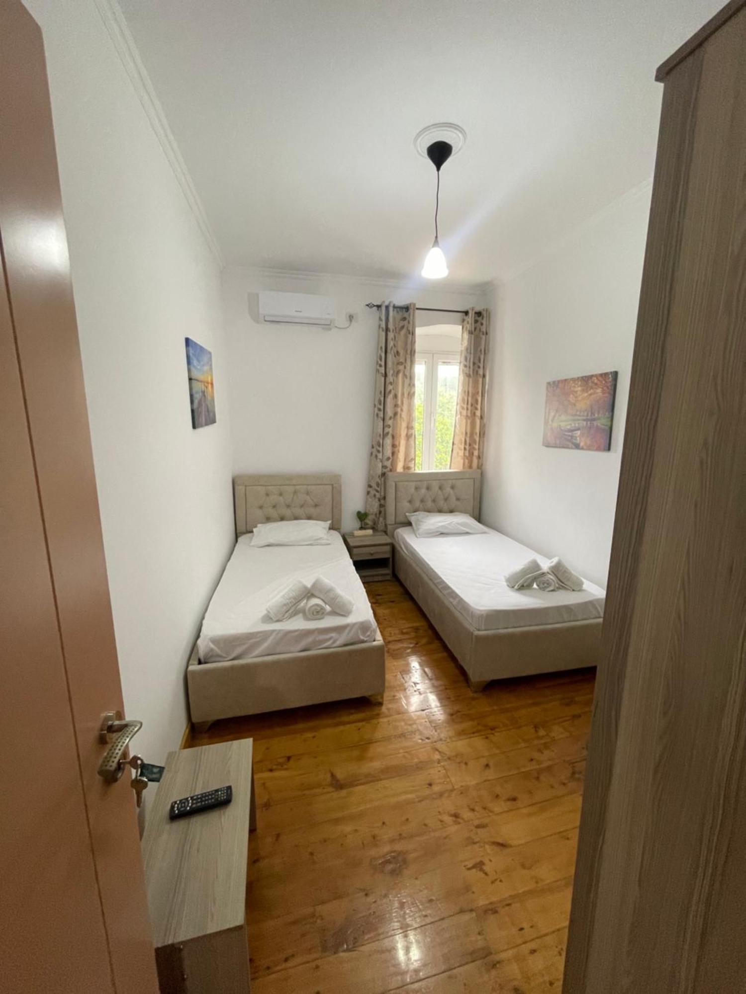 Gezos Apartment ヒマラ エクステリア 写真